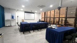 International Plaza (D2), Office #498214841